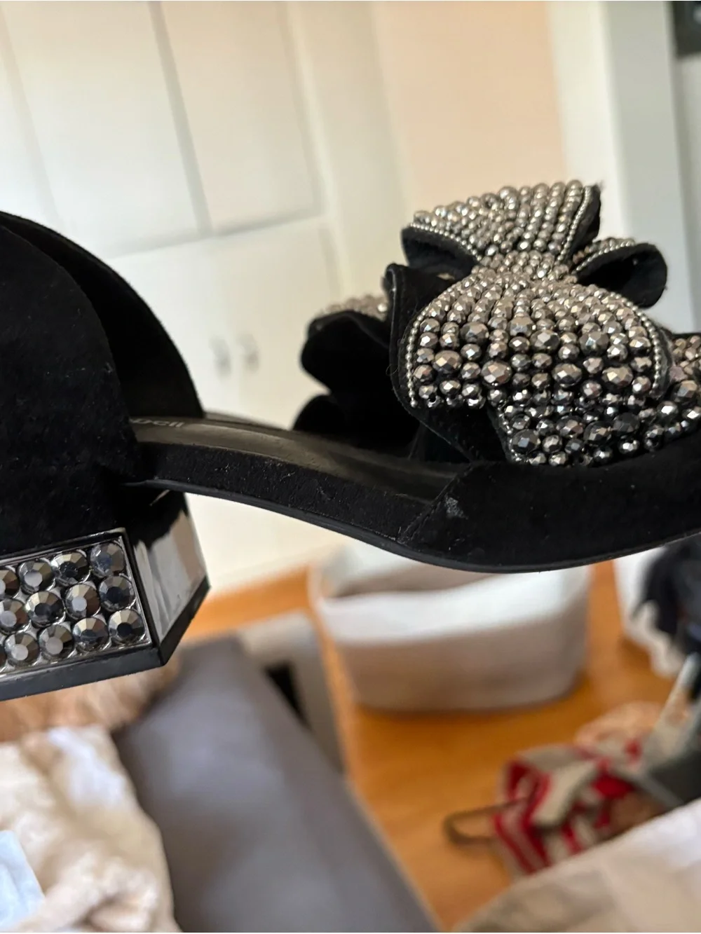 Jeffrey Campbell bows suede flair